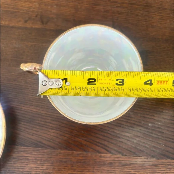 Vintage Ucago September Lusterware "Asters" Cup and Saucer - Picture 9 of 9